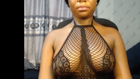 Snapshot of ebony_sexy_queen chatting on January 15, 9:02 am Racheal online show from January 15, 9:02 am