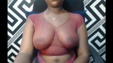 Snapshot of ebony_sexy_queen chatting on March 1, 10:34 am Racheal online show from March 1, 10:34 am