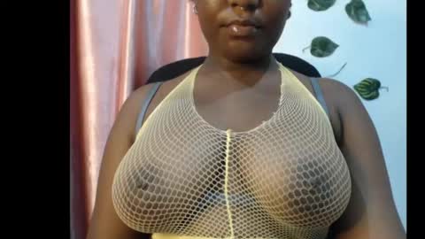 Snapshot of ebony_sexy_queen chatting on September 16, 11:33 am Racheal online show from September 16, 11:33 am