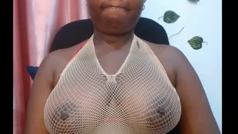 Snapshot of ebony_sexy_queen chatting on September 22, 1:18 am Racheal online show from September 22, 1:18 am
