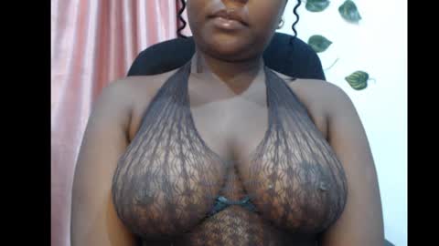 Snapshot of ebony_sexy_queen chatting on September 30, 4:50 am Racheal online show from September 30, 4:50 am