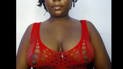 Snapshot of ebony_sexy_queen chatting on October 15, 7:14 pm Racheal online show from October 15, 7:14 pm
