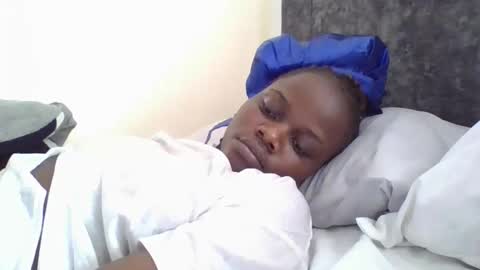 tasha online show from April 25, 10:40 am