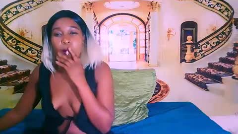 Snapshot of ebonyblisss chatting on February 1, 9:43 am Tamia online show from February 1, 9:43 am