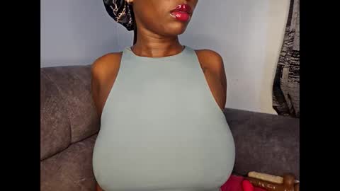 Ebony Melanie online show from October 22, 9:47 pm