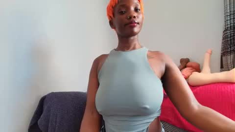 Ebony Melanie online show from April 4, 4:55 am