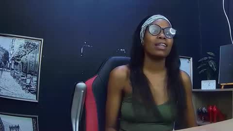 Snapshot of ebonydivaxx chatting on September 16, 6:36 am kimberley online show from September 16, 6:36 am