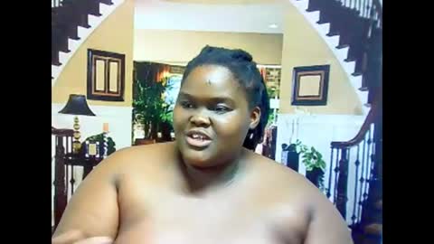 ebonyhotbuns4u2luv online show from March 4, 12:01 pm