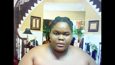 ebonyhotbuns4u2luv online show from March 4, 9:43 pm
