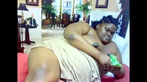 ebonyhotbuns4u2luv online show from March 6, 11:09 pm