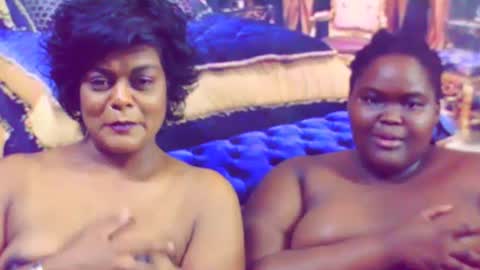 ebonyhotbuns4u2luv online show from March 11, 10:20 pm