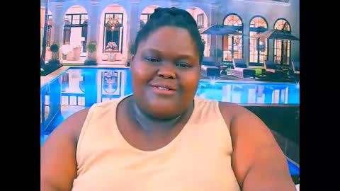 ebonyhotbuns4u2luv online show from December 2, 7:53 pm