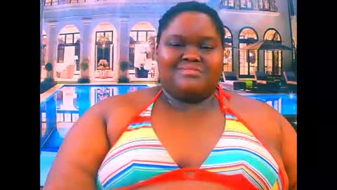 ebonyhotbuns4u2luv online show from June 5, 6:57 pm