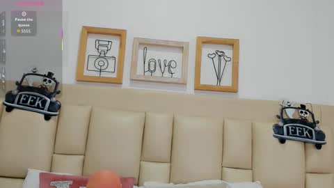 Snapshot of ebonyludovica chatting on October 31, 4:35 am Ludovica online show from October 31, 4:35 am