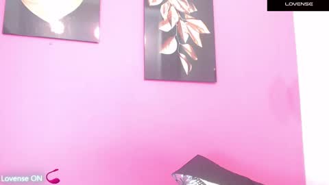 Snapshot of ebonyndsavage chatting on March 4, 11:43 pm ebonyndsavage online show from March 4, 11:43 pm