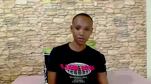 Snapshot of ebonyolive69 chatting on April 26, 6:27 pm Cindy online show from April 26, 6:27 pm