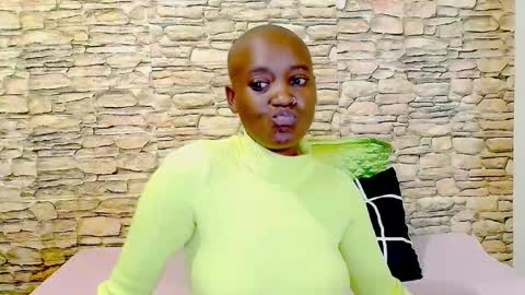 Snapshot of ebonyolive69 chatting on April 28, 5:40 pm Cindy online show from April 28, 5:40 pm