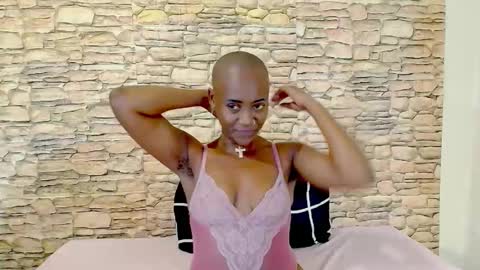 Snapshot of ebonyolive69 chatting on April 30, 8:57 pm Cindy online show from April 30, 8:57 pm