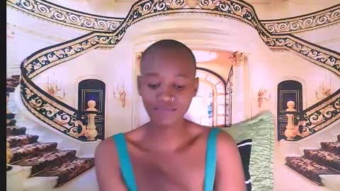 Snapshot of ebonyolive69 chatting on May 18, 6:52 am Cindy online show from May 18, 6:52 am