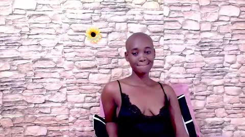 Snapshot of ebonyolive69 chatting on May 29, 5:33 pm Cindy online show from May 29, 5:33 pm