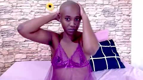 Snapshot of ebonyolive69 chatting on May 31, 6:09 pm Cindy online show from May 31, 6:09 pm