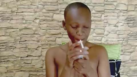 Snapshot of ebonyolive69 chatting on July 11, 4:04 am Cindy online show from July 11, 4:04 am