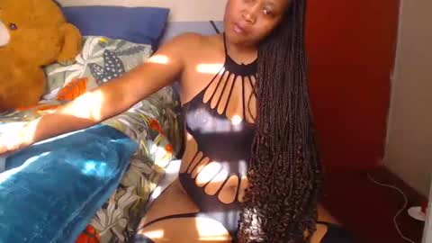 ebonyseductresx online show from July 18, 12:20 pm