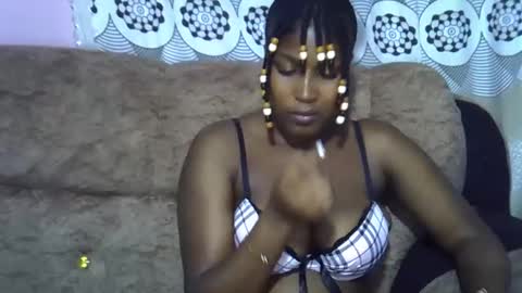 pretty online show from April 20, 10:11 pm