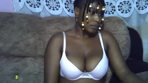 pretty online show from April 21, 9:28 pm