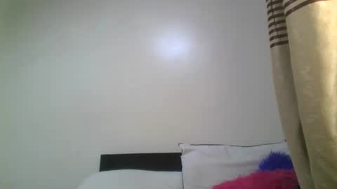 Snapshot of ebonyslut09 chatting on June 15, 4:36 am ebonyslut09 online show from June 15, 4:36 am