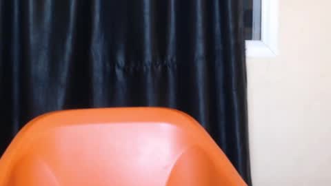 ebonyxxbae online show from April 21, 1:42 am