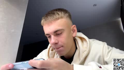 echowraith online show from October 12, 6:23 am