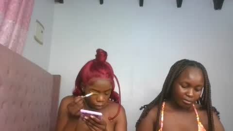 Snapshot of ecstasy_boo1 chatting on July 18, 4:55 pm Boo online show from July 18, 4:55 pm