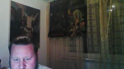 Snapshot of eda666 chatting on October 13, 5:46 pm Edward online show from October 13, 5:46 pm