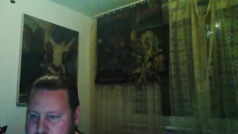 Snapshot of eda666 chatting on October 20, 6:08 pm Edward online show from October 20, 6:08 pm