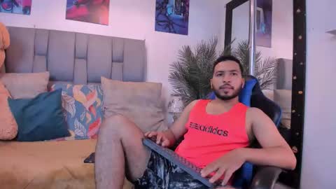 Snapshot of edahi1386 chatting on September 28, 3:28 pm edahi1386 online show from September 28, 3:28 pm