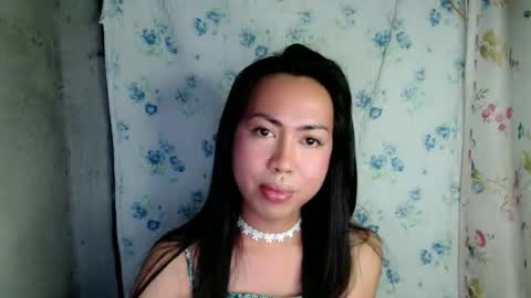 Snapshot of eddfox001 chatting on April 30, 1:17 pm eddfox001 online show from April 30, 1:17 pm