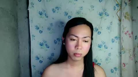 Snapshot of eddfox001 chatting on May 5, 1:08 pm eddfox001 online show from May 5, 1:08 pm