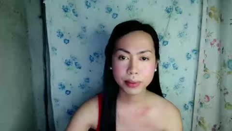 Snapshot of eddfox001 chatting on May 11, 12:55 pm eddfox001 online show from May 11, 12:55 pm