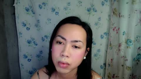 Snapshot of eddfox001 chatting on June 3, 5:54 am eddfox001 online show from June 3, 5:54 am
