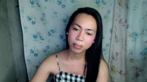 eddfox001 online show from July 25, 8:34 am