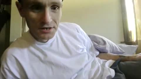 eddie90san online show from May 10, 10:48 pm
