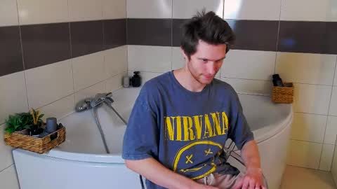 eddie_baker online show from April 21, 7:06 pm