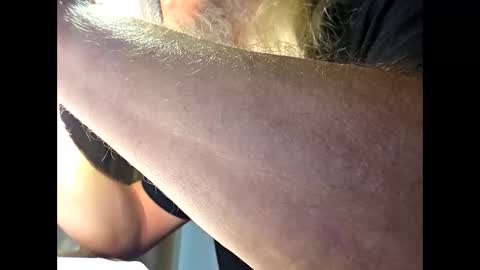 Snapshot of eddiefan666 chatting on March 14, 11:37 am eddiefan666 online show from March 14, 11:37 am