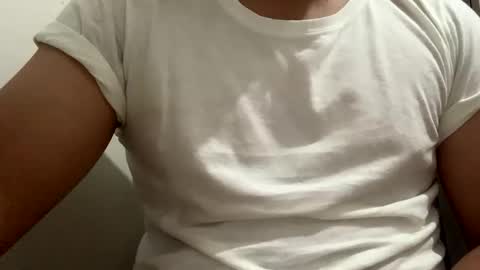 Snapshot of eddy7978 chatting on March 2, 6:03 am eddy7978 online show from March 2, 6:03 am