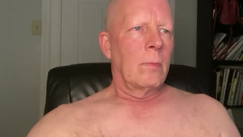 Eddy online show from November 11, 4:01 am