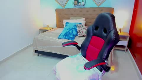 ede online show from April 8, 4:23 am