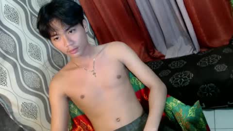 edelcum_xx online show from January 25, 9:04 am