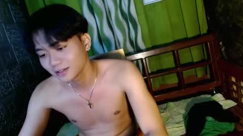 edelcum_xx online show from February 24, 2:48 pm