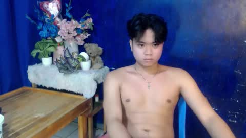 edelcum_xx online show from January 8, 1:52 am